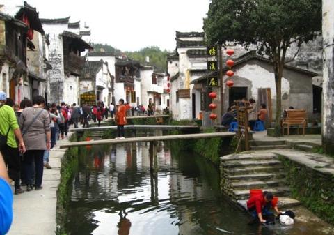 风水理论中的“气”：天地万物的生命密码