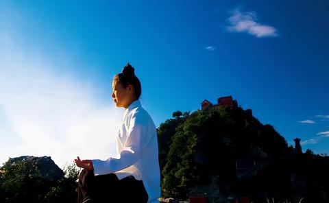 道教思想中的“阴柔智慧”：现代女性主义的传统镜鉴